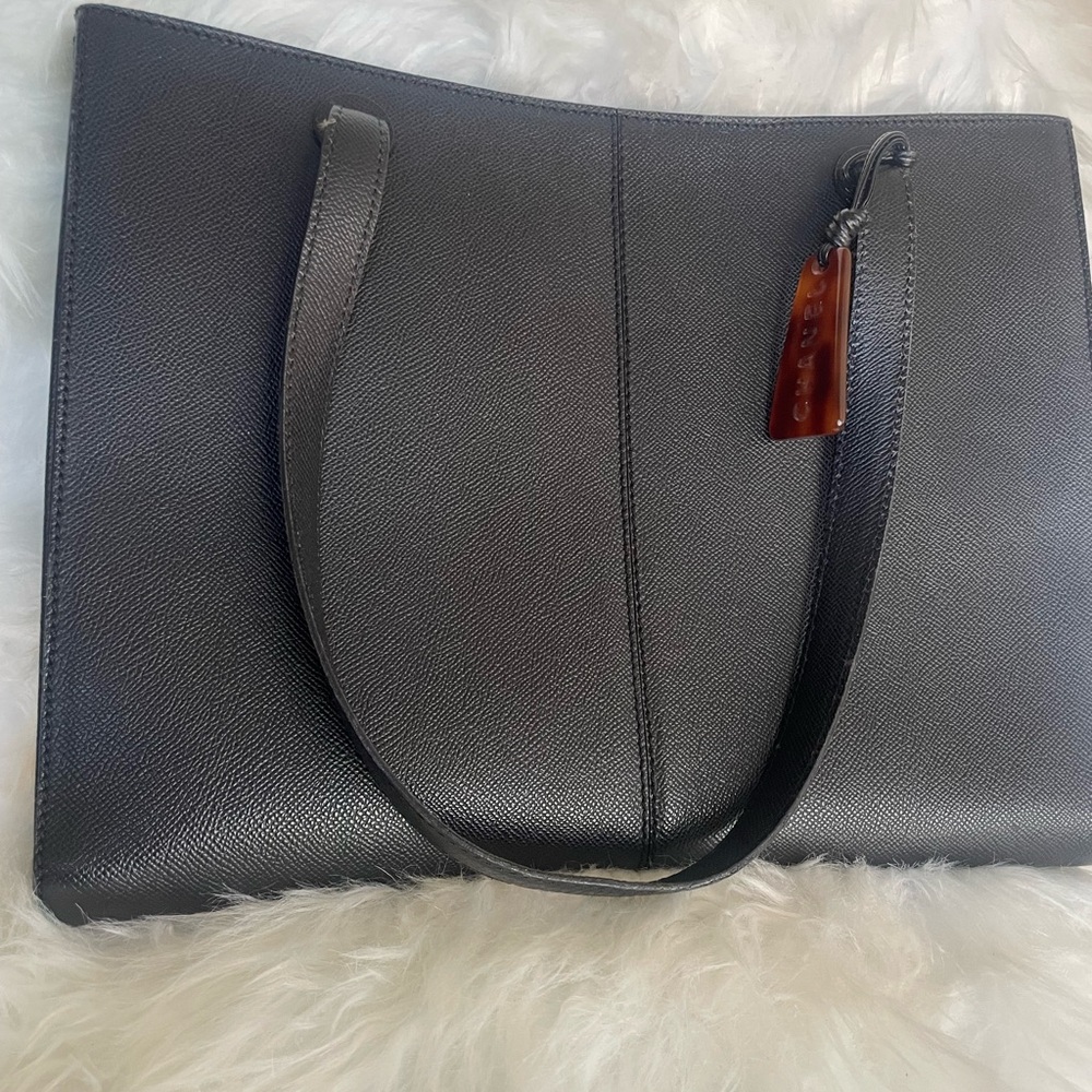 Elegant Black Leather Tote Bag